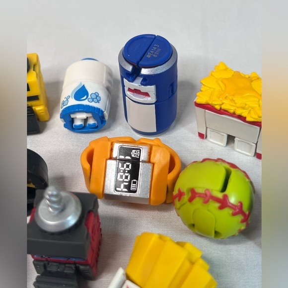 Transformers BotBot Toy Bundle - Picture 11 of 16